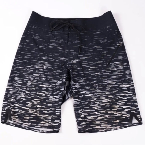 LULULEMON El Current 11" shorts Swim Trunks. - Picture 1 of 6